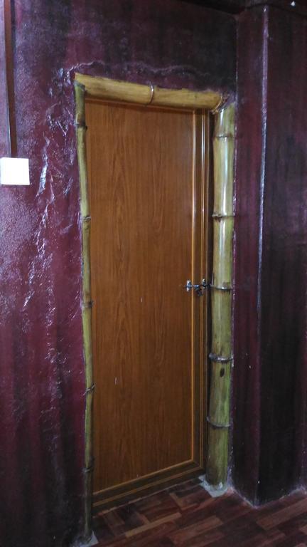 הוילה Wood House מונאר מראה חיצוני תמונה